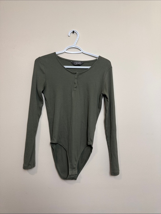 Forever 21 Tops - Primari Olive Green Long-Sleeve Henley Bodysuit size S